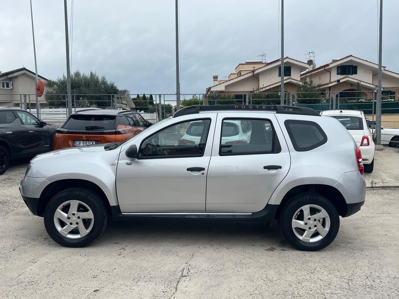 Dacia Duster 1.6 115CV Start&Stop 4x2 GPL Lauréate