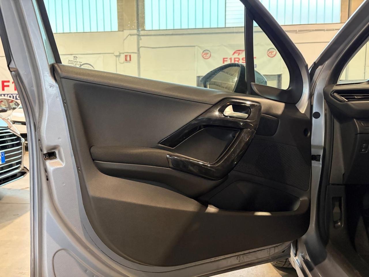 Peugeot 208 PureTech 82 Stop&Start 5 porte Allure