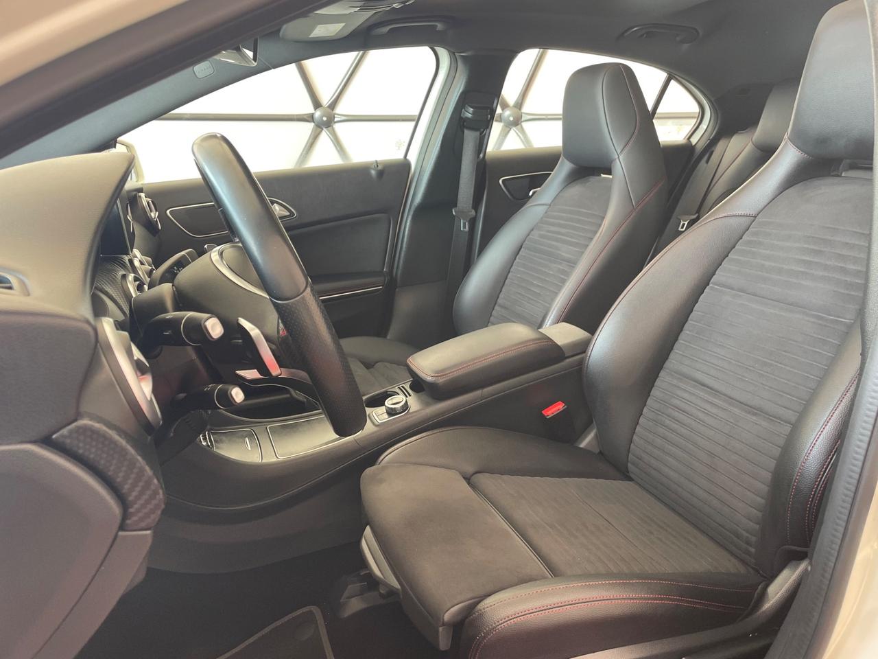 Mercedes-benz A 220 d Automatic 4Matic Premium