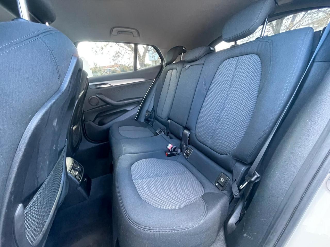 Bmw X2 sDrive18d Business-X FULL LED