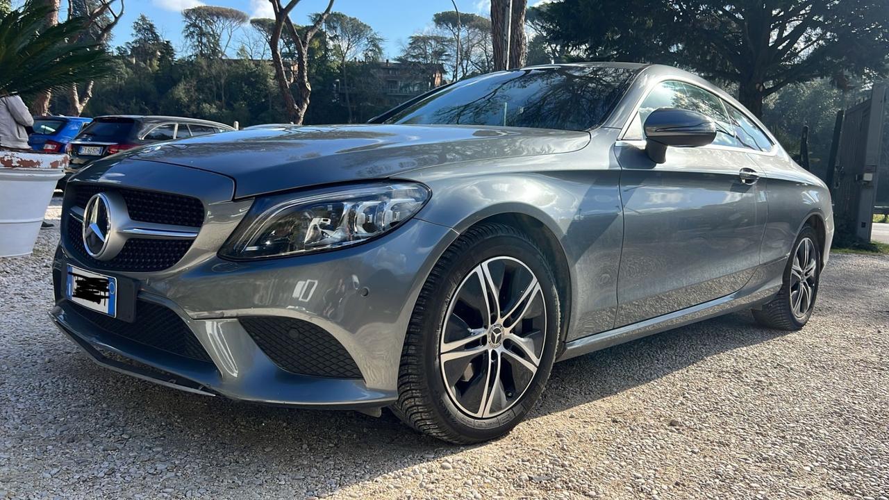 Mercedes-benz C 220 C 220 d Auto 4Matic Coupé Premium Plus