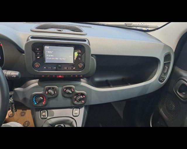 FIAT New Panda 1.0 firefly hybrid s&s 70cv 5p.ti