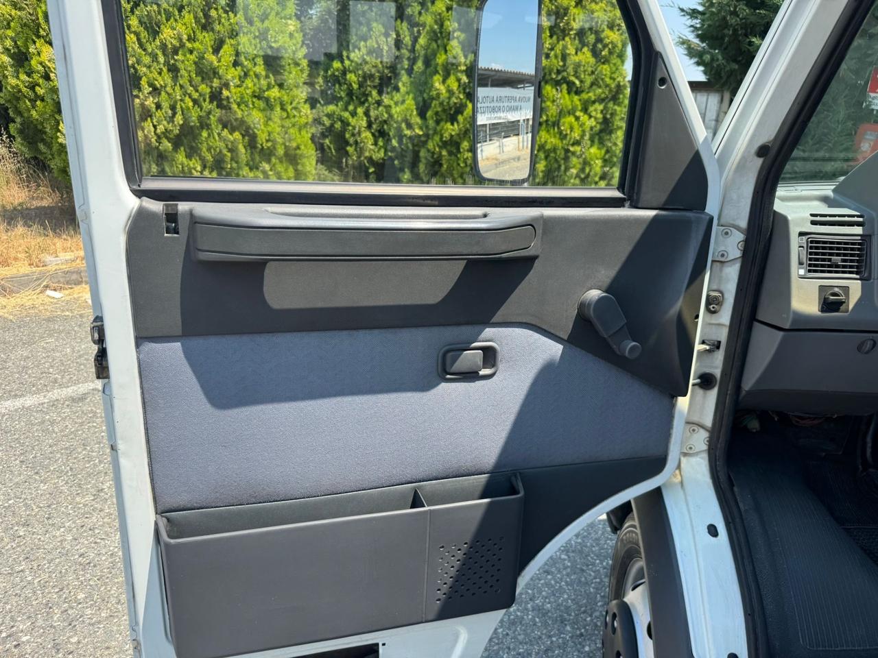 Iveco CARRO ATREZZI Patente C