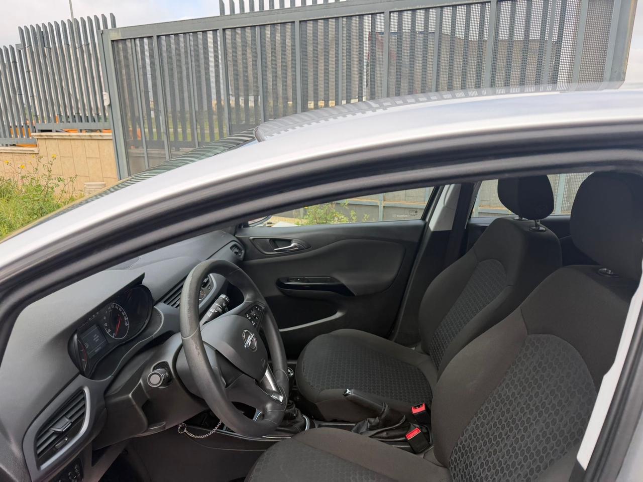 Opel Corsa 1.4 90CV GPL Tech 5 porte Innovation