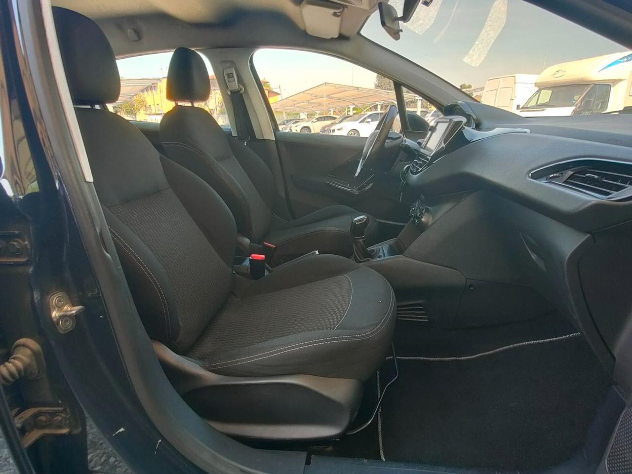 Peugeot 208 PureTech 82 5p. GPL Allure NEOPATENTATI
