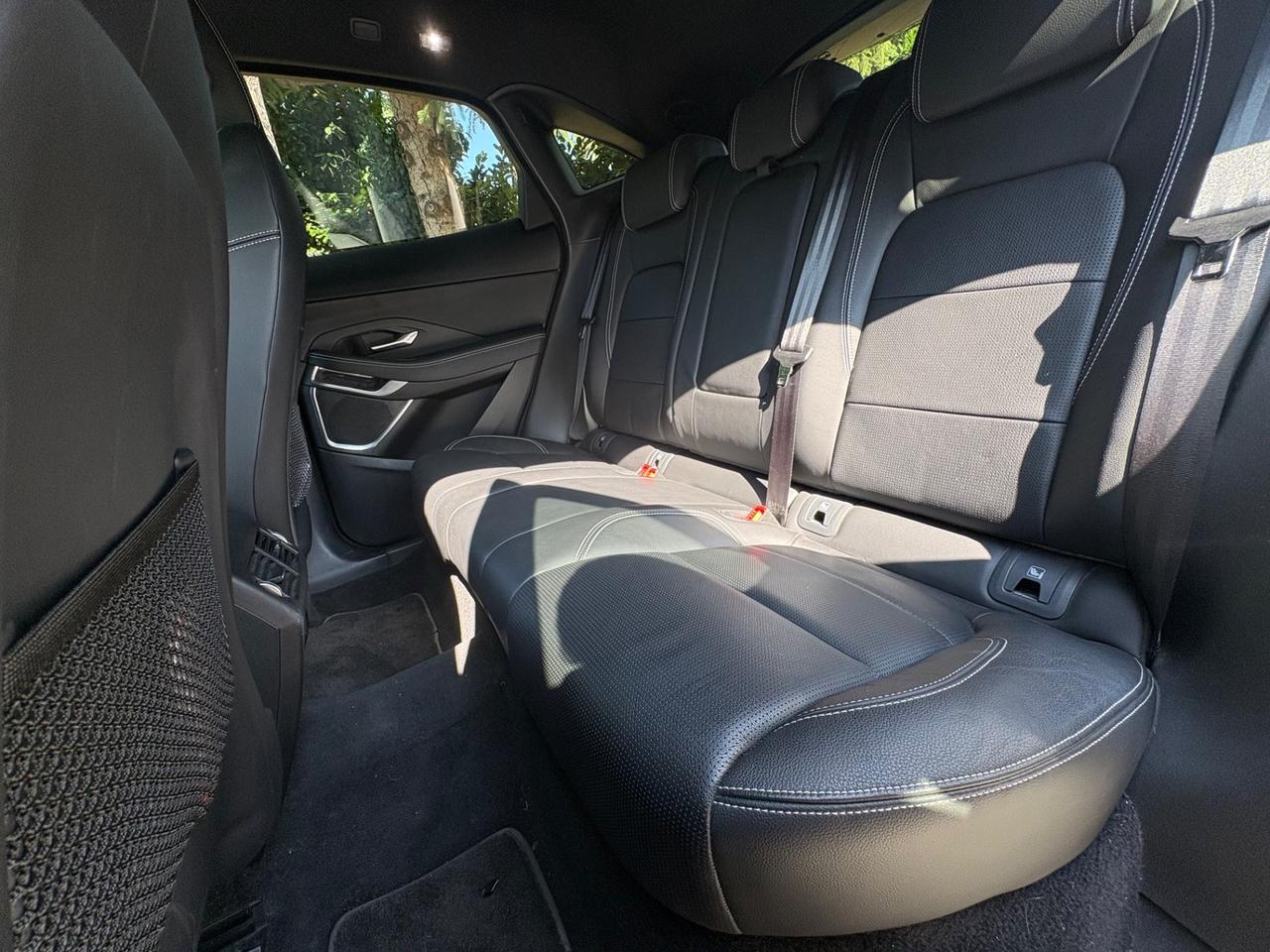 Jaguar E-Pace 2.0 R-Dynamic SE awd 200cv auto(unicoprop.)