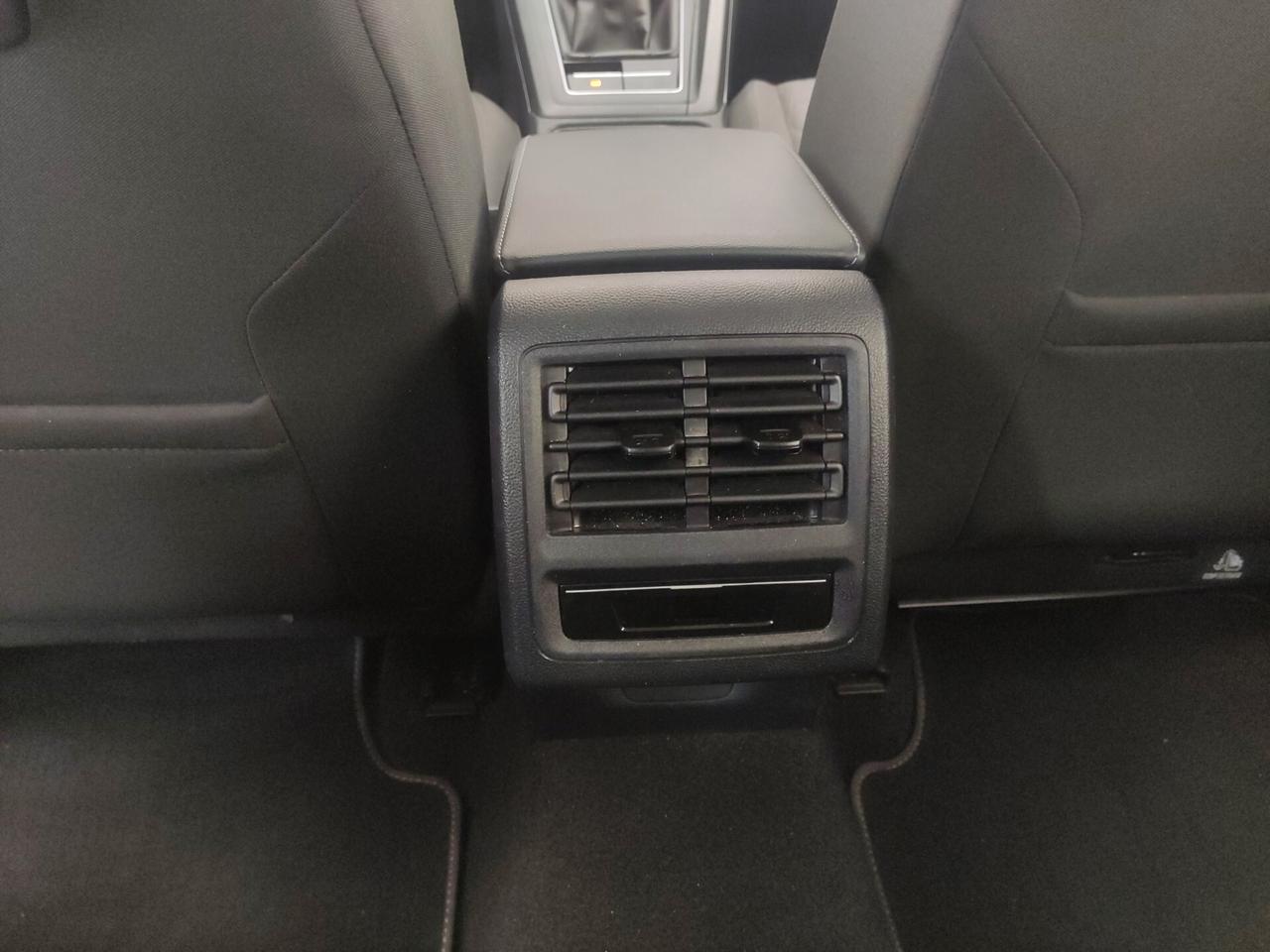 Volkswagen Golf 2.0 TDI 115 CV SCR Life