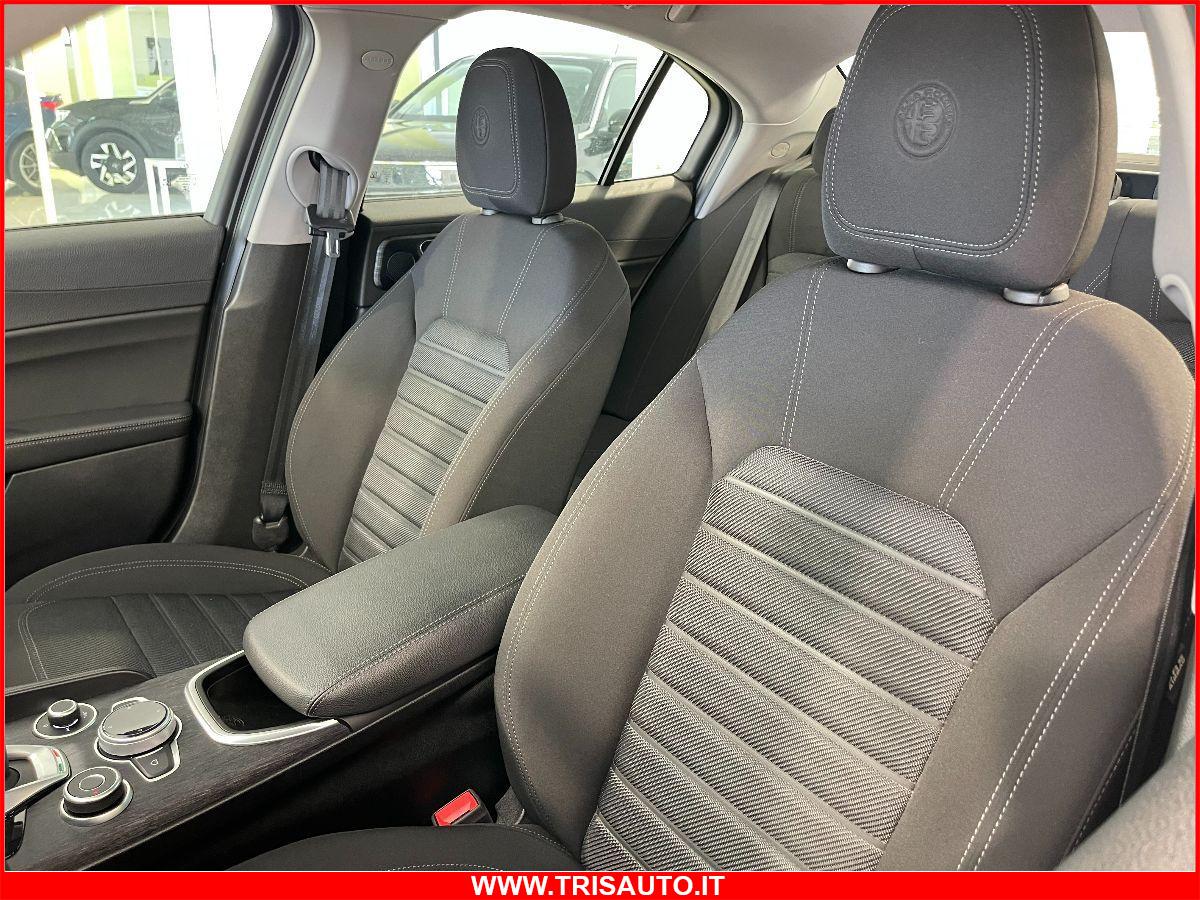 ALFA ROMEO Giulia 2.2 TD AT8 Super IVATA (FARI BIXENO+NAVI)