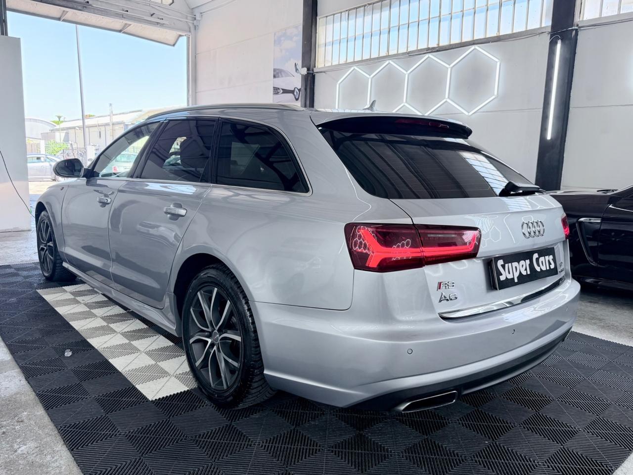 Audi A6 Avant 3.0 TDI S tronic Business Plus