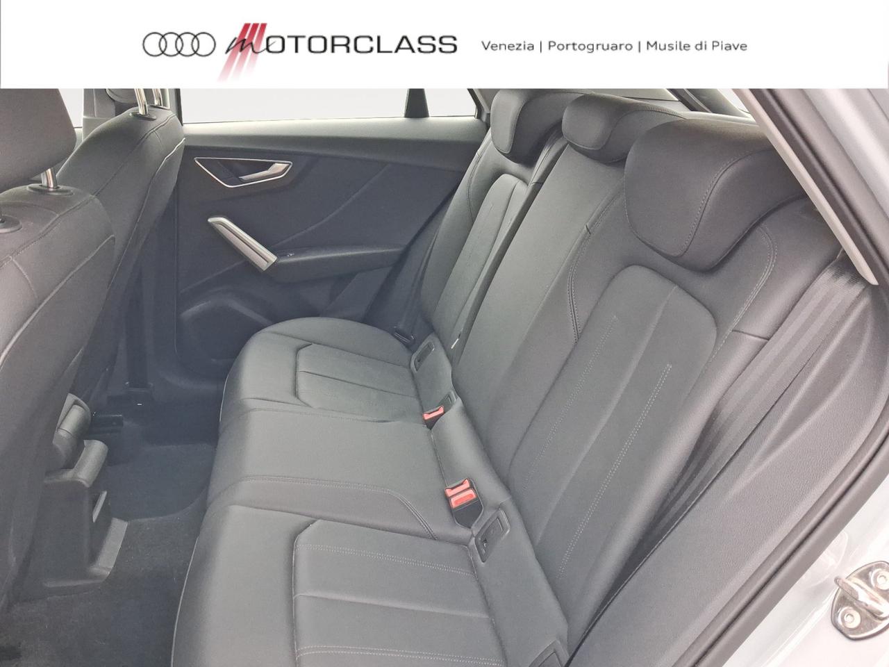 Audi Q2 30 1.0 tfsi admired