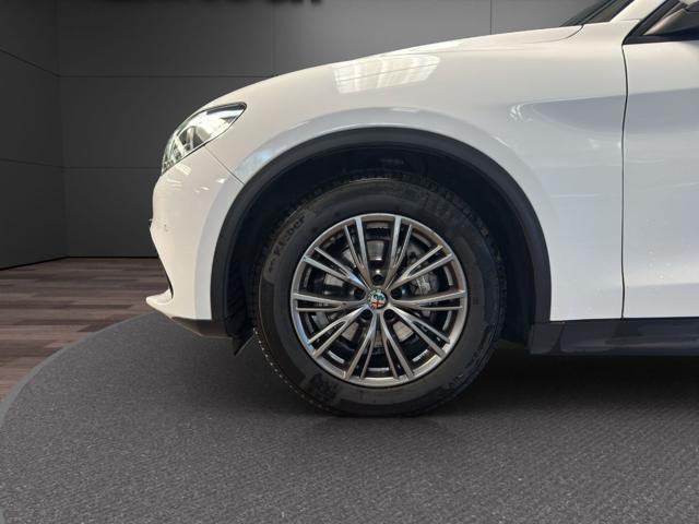 ALFA ROMEO Stelvio 2.2 Turbodiesel 180 CV AT8 RWD Business