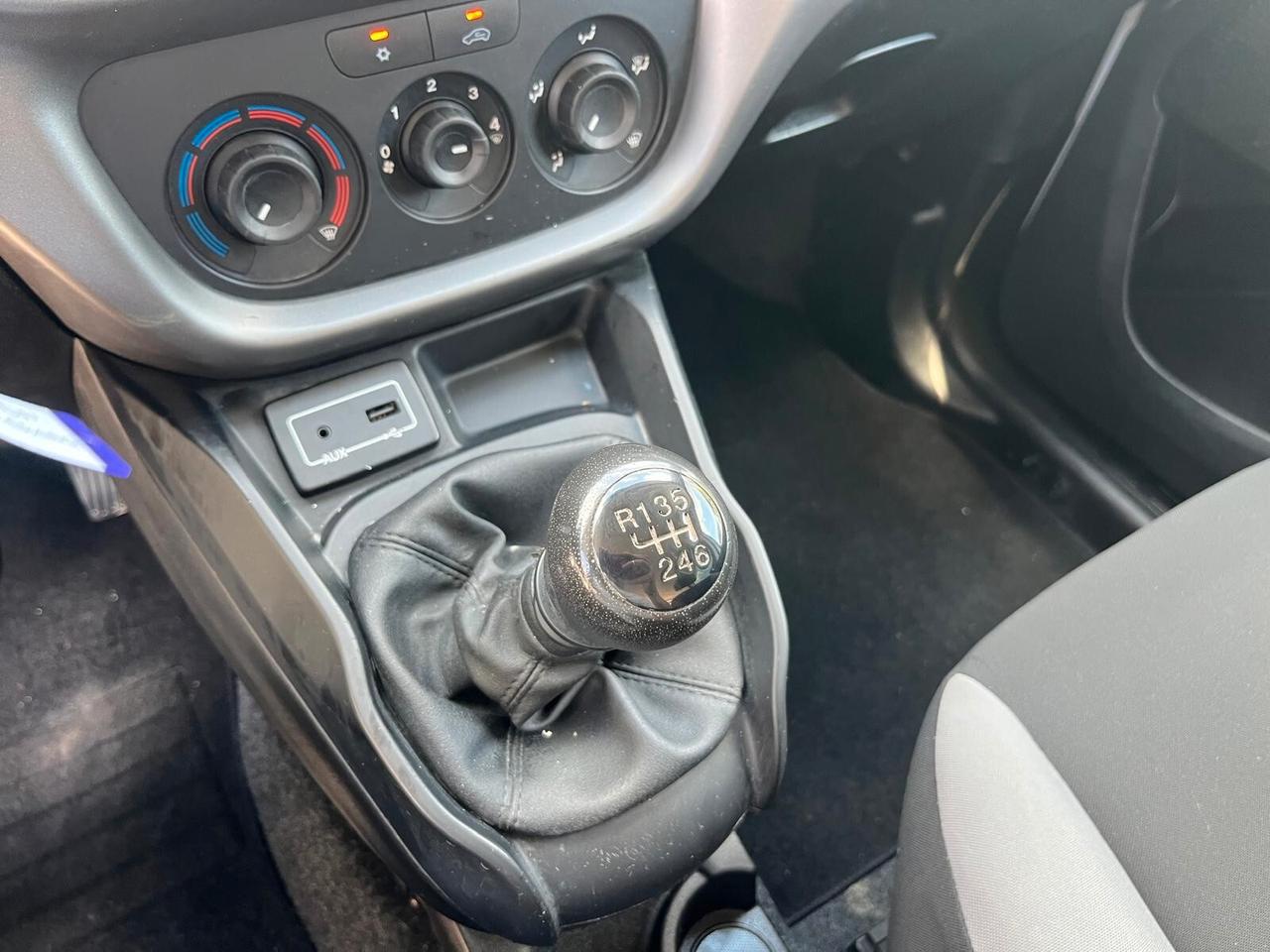 Fiat Doblo 1.6 Multijet 5 Posti Autovettura