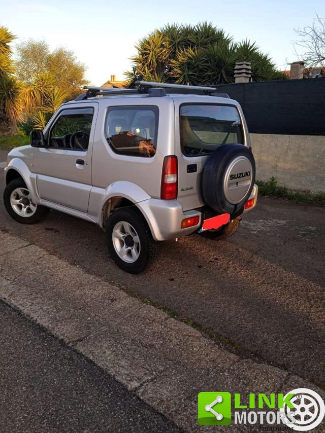 SUZUKI Jimny 1.3i 16V cat 4WD JLX