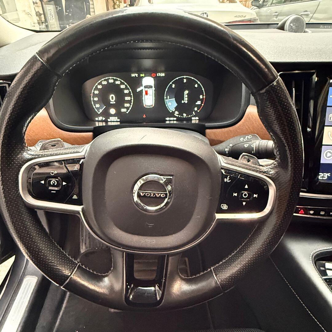 Volvo V90 D4 AWD Geartronic Inscription