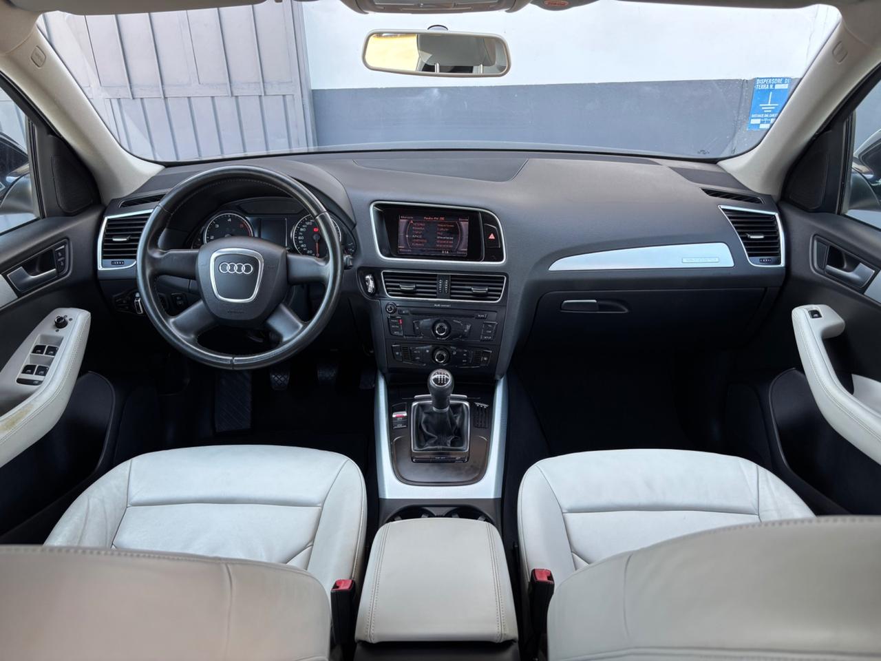 Audi Q5 2.0 TDI 143 CV.quattro 1ºproprietario. Garanzia