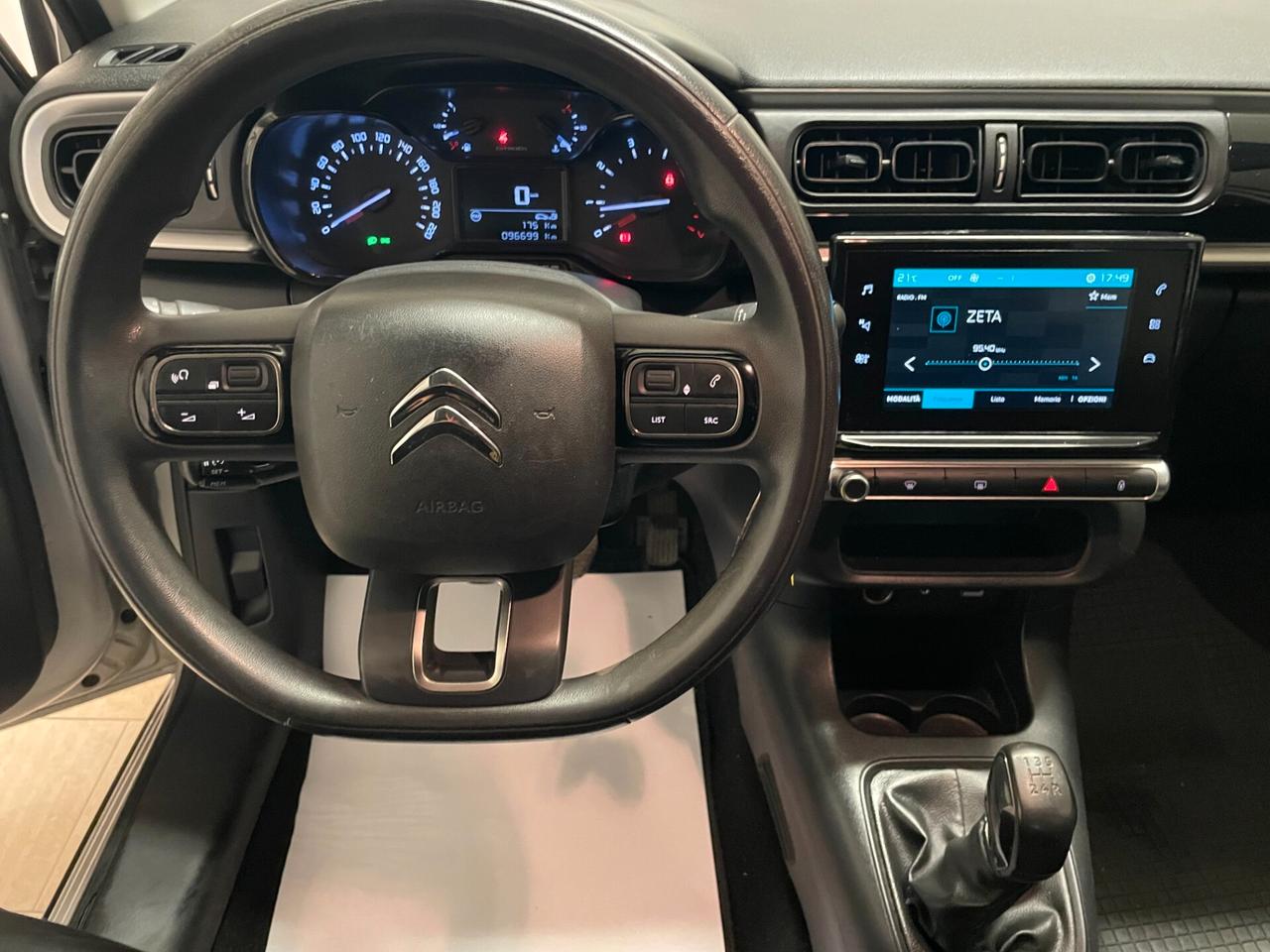 Citroen C31.2 82 CV PureTech Shine Full Cinghia+tagliando Neopatentati