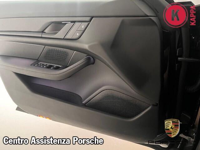 Porsche Taycan berlina