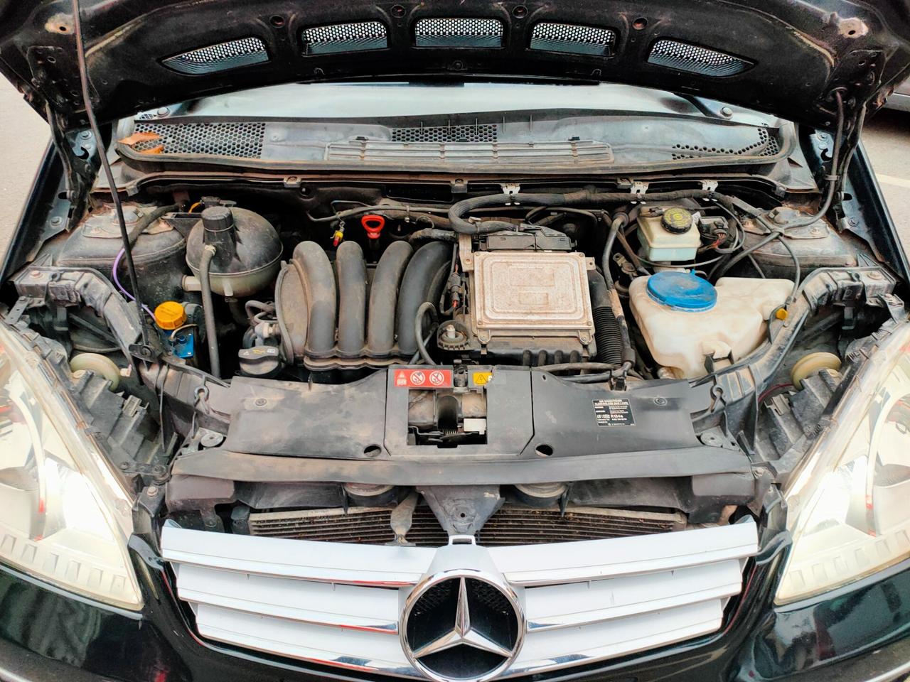 Mercedes-benz A 180 BlueEFFICIENCY Elegance