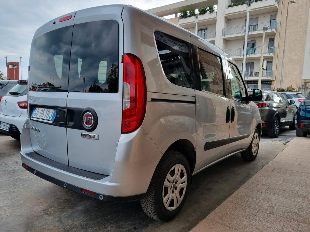 Fiat Doblò 1.6 MJT 120CV S&S PC Combi N1 Lounge