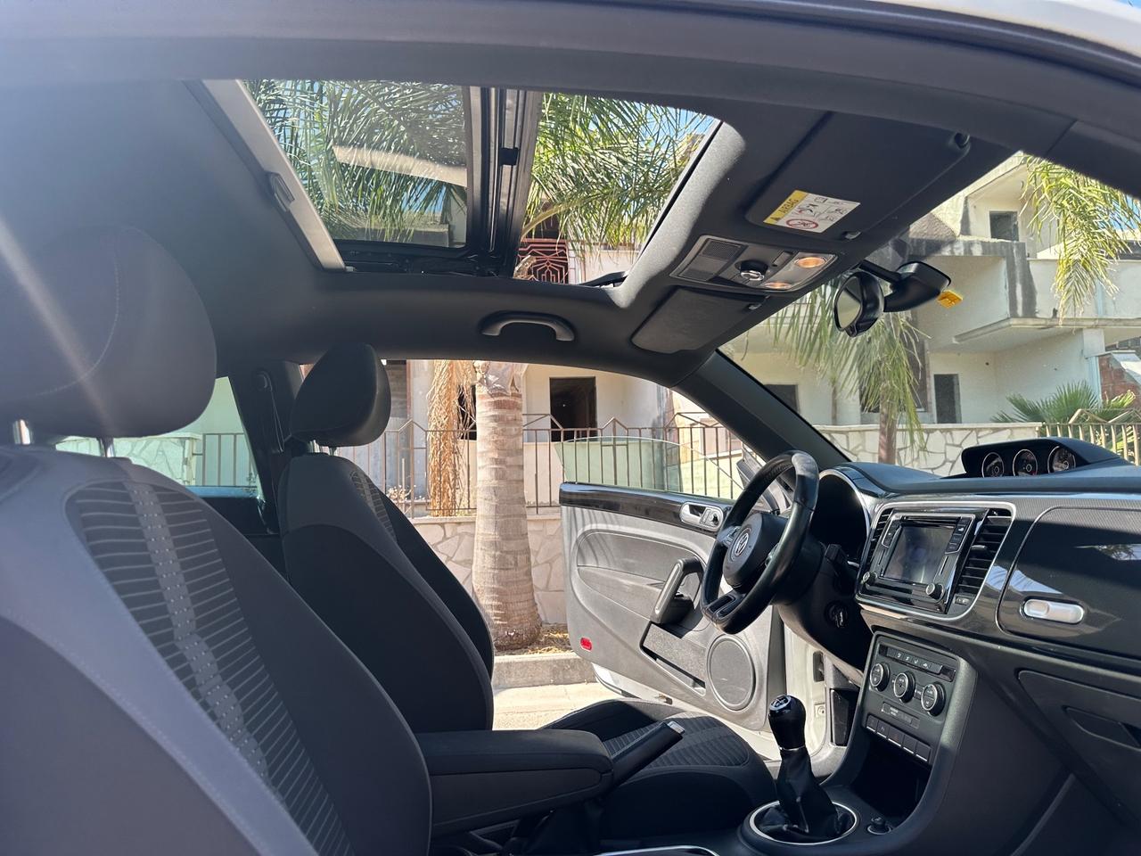 Volkswagen Maggiolino 2.0 TDI Sport BlueMotion Technology