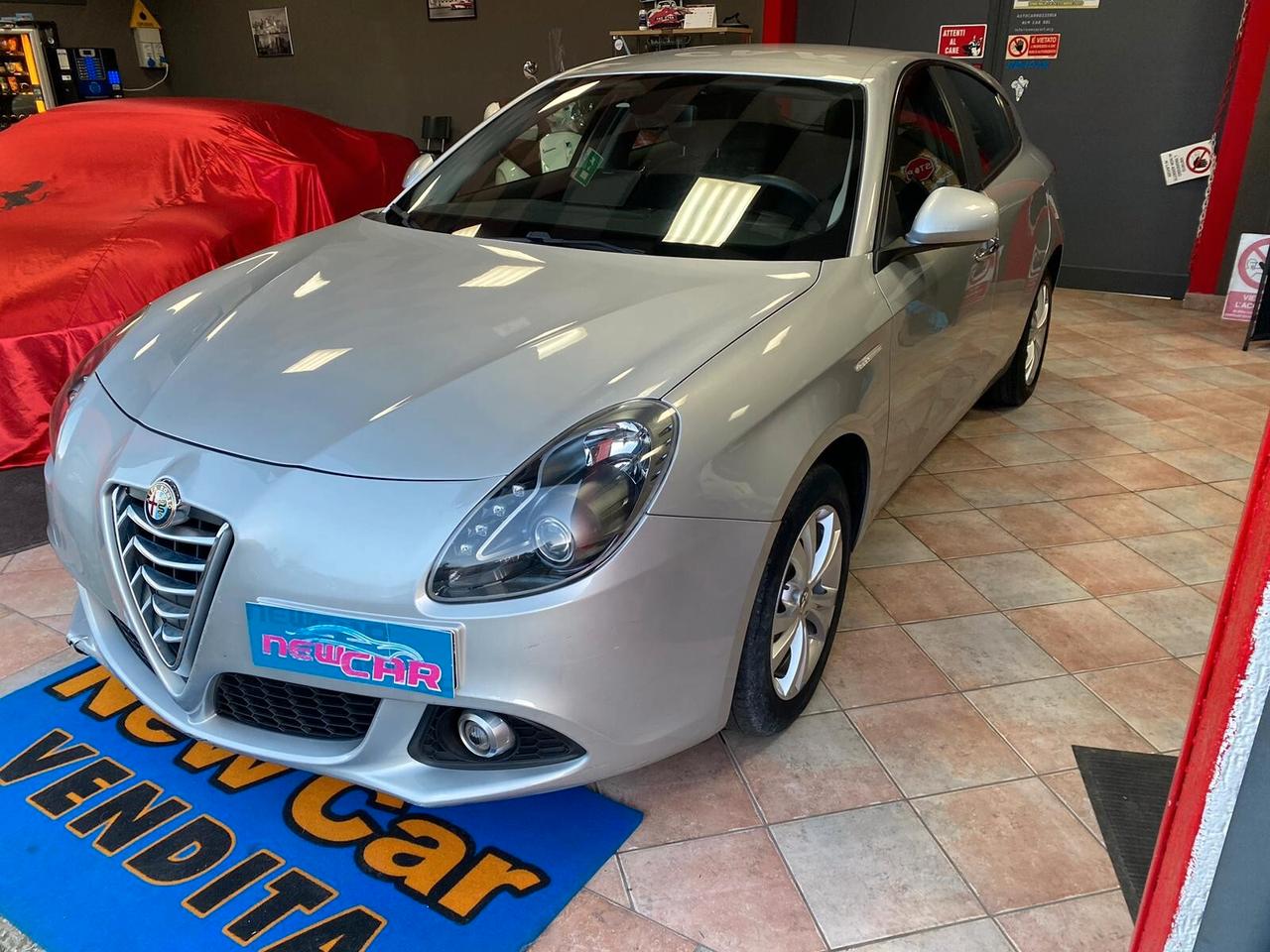 Alfa Romeo Giulietta 1.6 JTDm-2 105 CV Distinctive