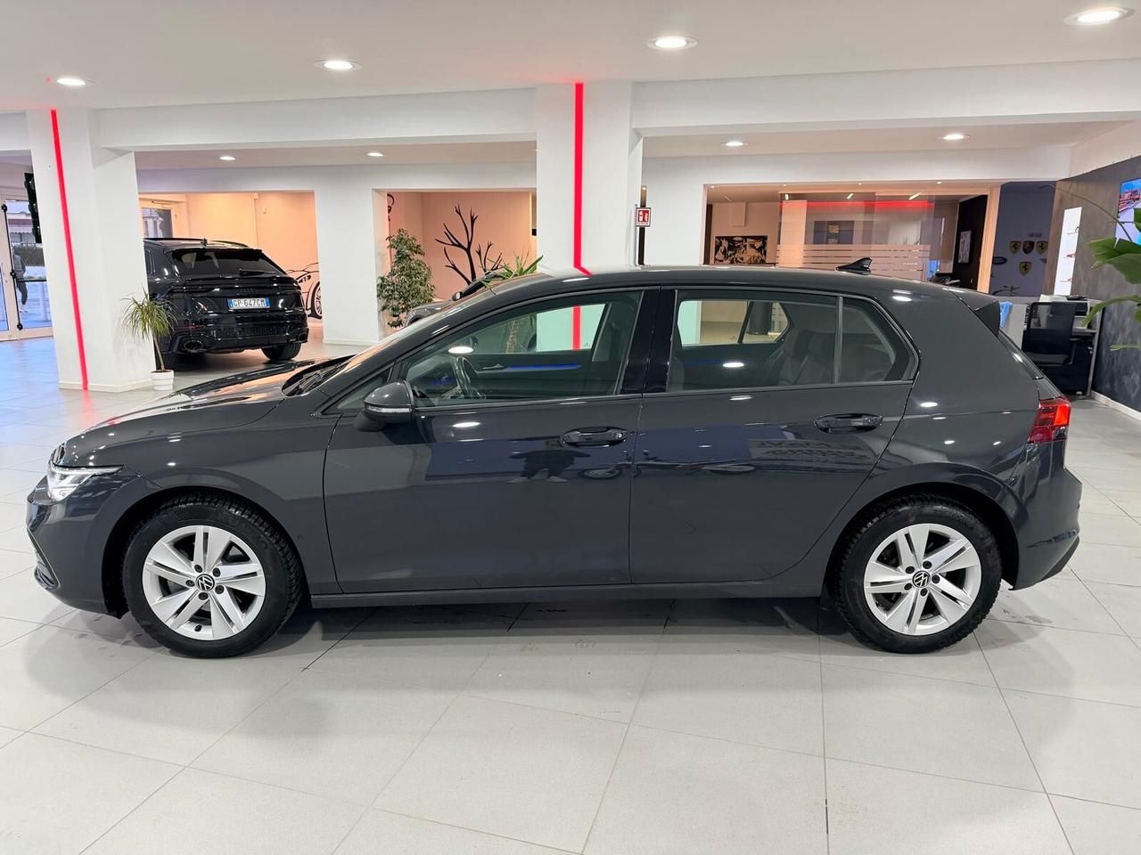 Volkswagen Golf 1.5 TGI DSG Life