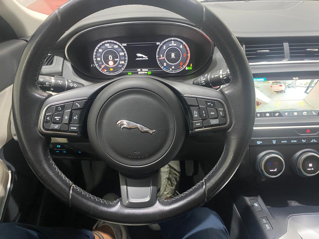 Jaguar E-Pace 2.0D 180 CV AWD aut. S