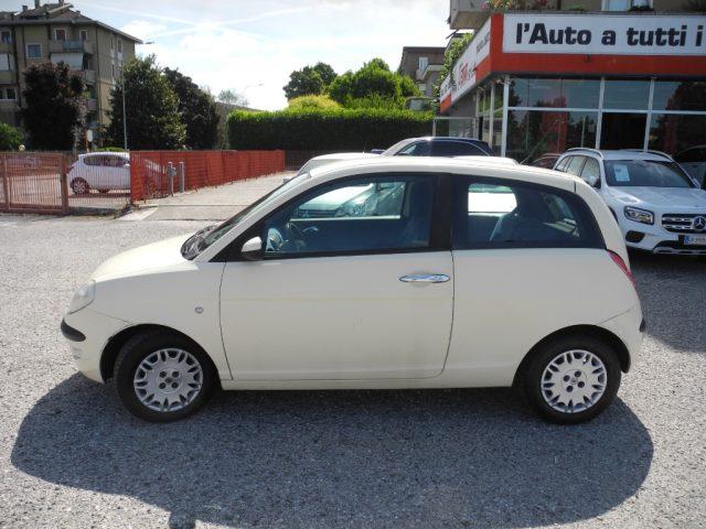LANCIA Ypsilon 1.2 16v Oro - Ok NEOPATENTATI - UNICO PROPRIETARIO