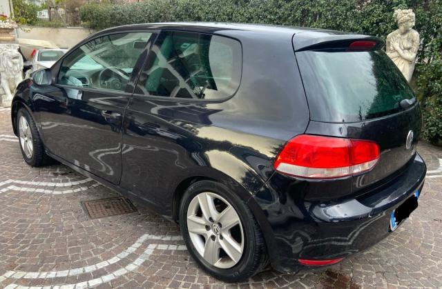 VOLKSWAGEN Golf 1.6 3p. Trendline bfuel