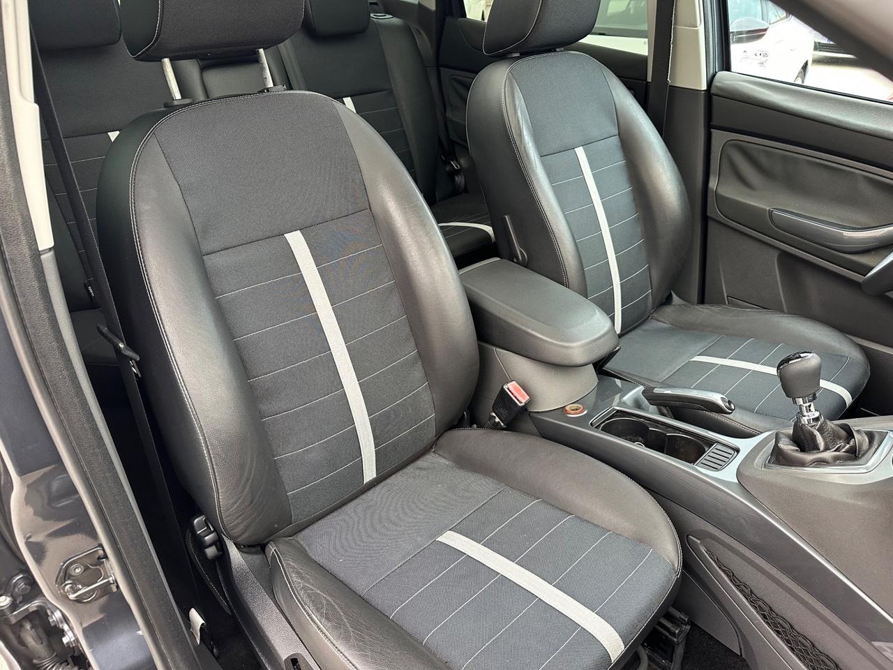 Ford Kuga 2010 2.0 TDCi 136 CV 4x4 Titanium PERFETTA