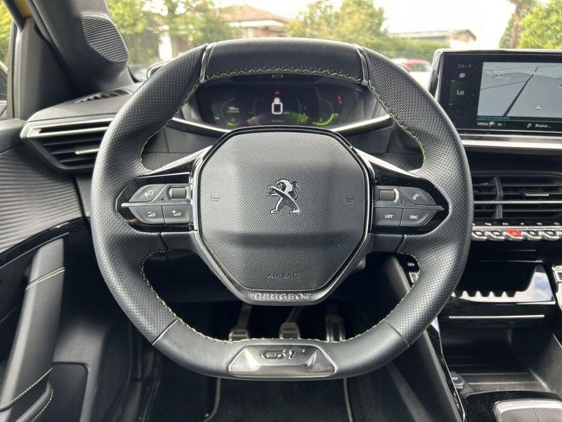 Peugeot 208 PureTech 100 5p GT NAVI+CAMERA 1 PROPRIETARIO