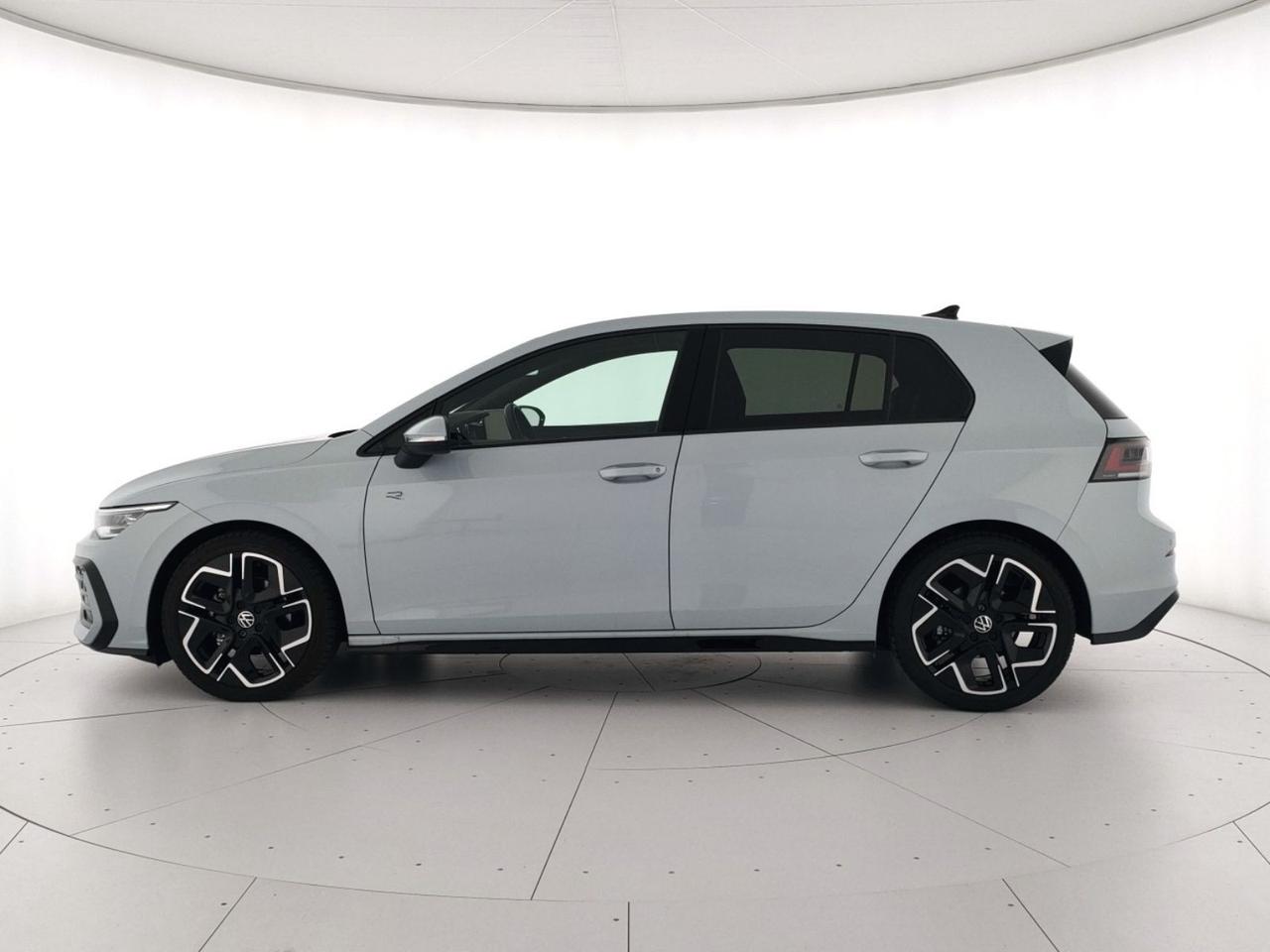 Volkswagen Golf 2.0 tdi r-line plus 150cv dsg