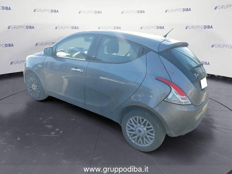 Lancia Ypsilon III 2011 Benzina 1.2 8v Gold s&s 69cv E6