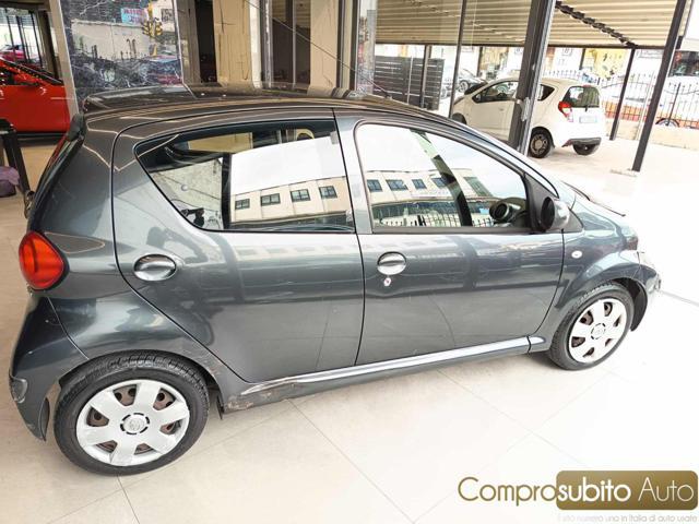 TOYOTA Aygo 1.0 12V VVT-i 5 porte