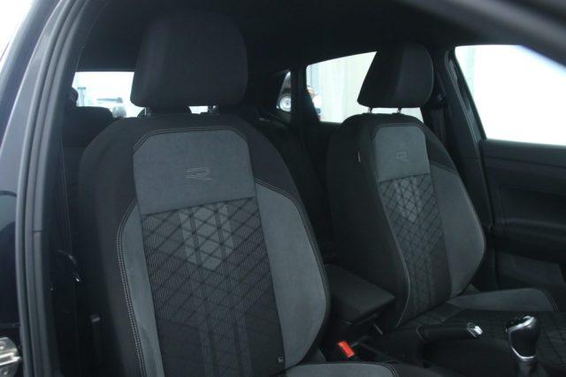 VOLKSWAGEN Polo 1.0 TSI R-Line IQ.DRIVE Pack / Digital Cockpit