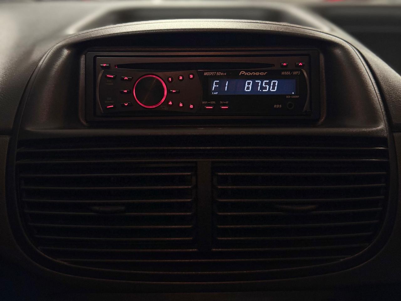 STUPENDA FIAT PUNTO CON SOLI 30.737 KM IN OTTIME CONDIZIONI