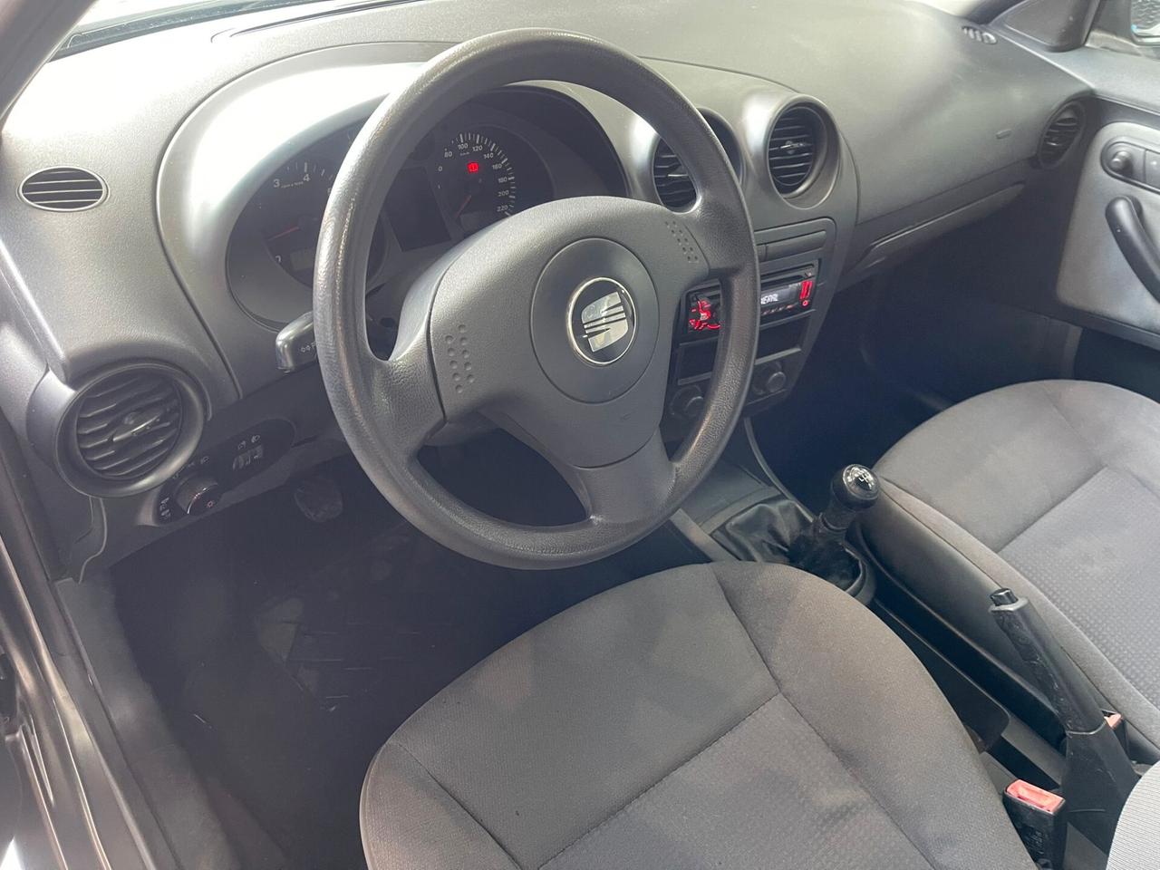 Seat Ibiza 1.2 12V 3p. Stella