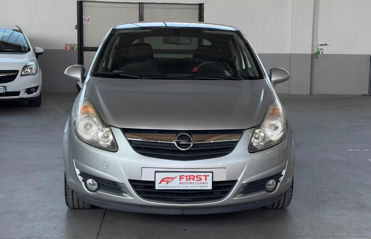 Opel Corsa 1.2 3 porte Sport