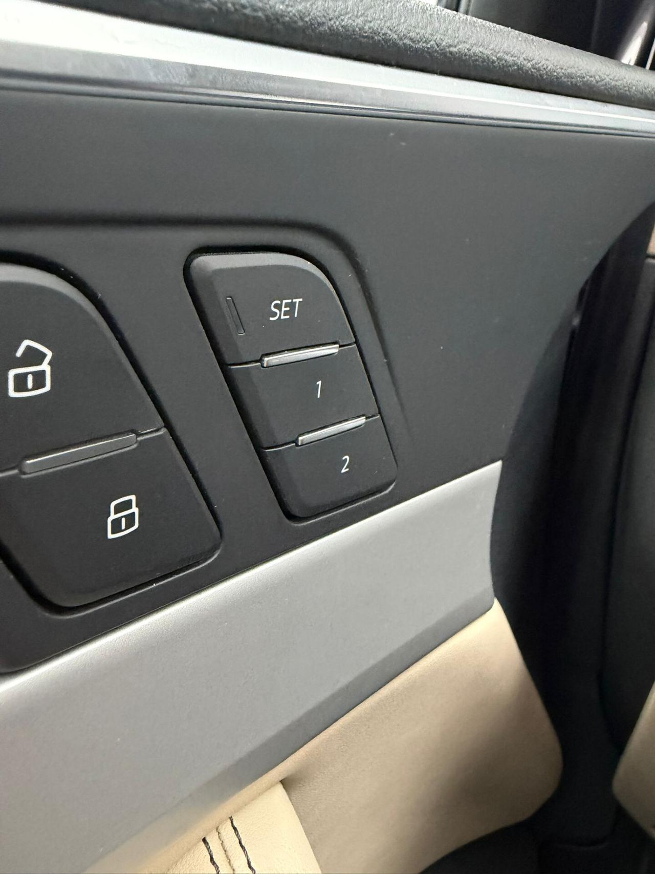 Audi A4 Avant 45 TFSI quattro S tronic line edition