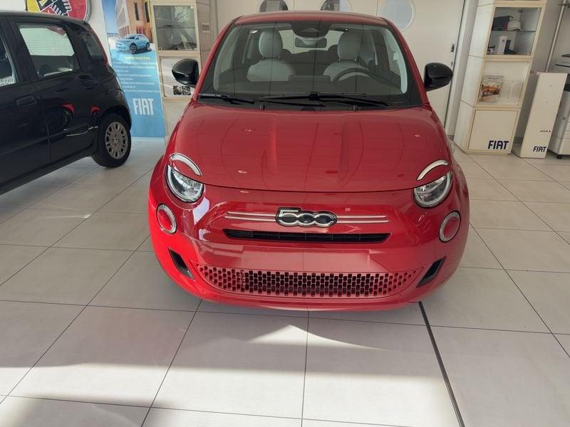 FIAT 500 Hybrid 1.0 70cv ICON