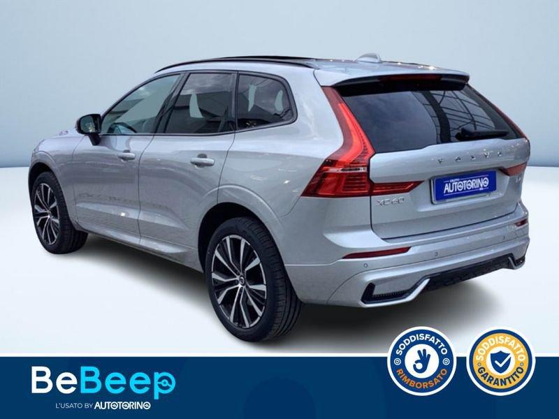 Volvo XC60 2.0 B4 PLUS DARK AUTO
