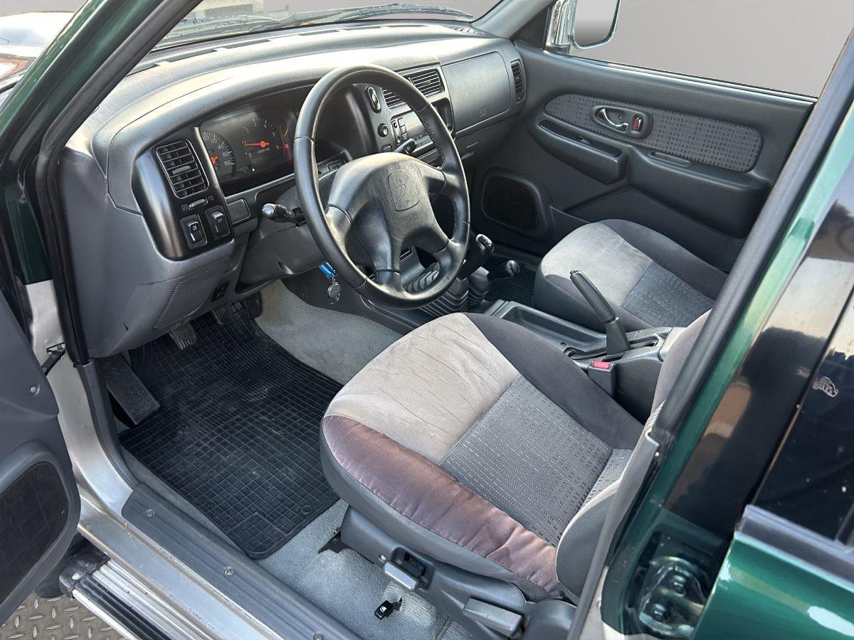 MITSUBISHI - L200 - d.cab 2.5 tdi Intense 4wd 115cv