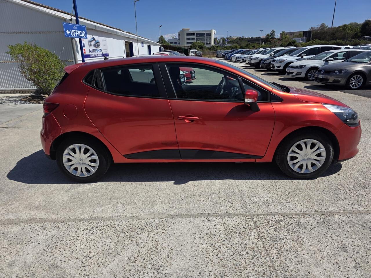 Renault Clio 1.2 75CV 5 porte Costume National