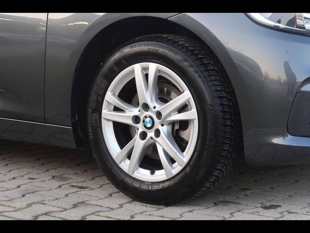 Bmw 2er Active Tourer 216d Advantage