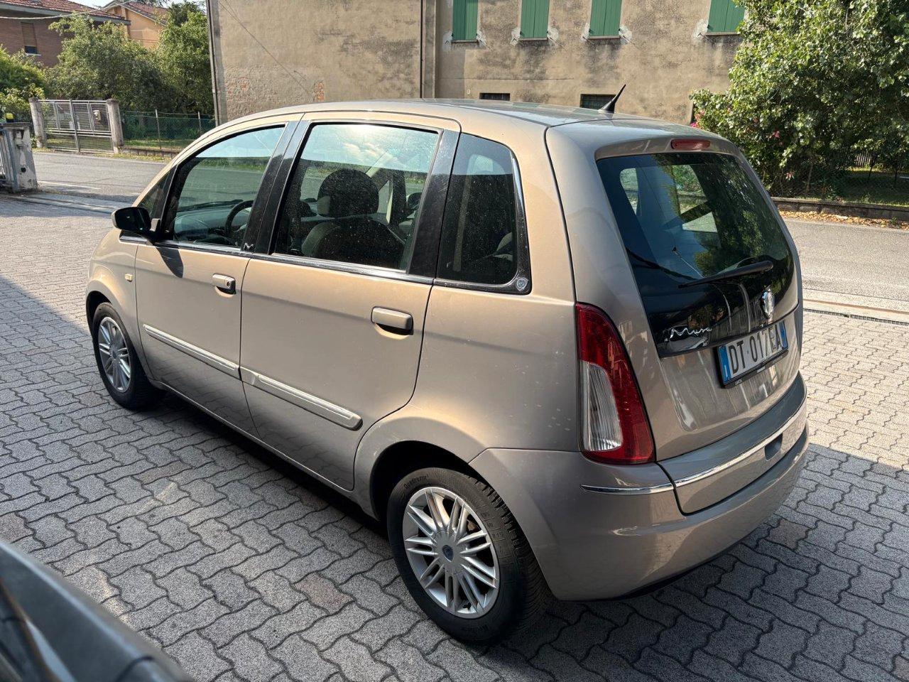 Lancia Musa 1.4 16v Oro OK NEOPATENTATO