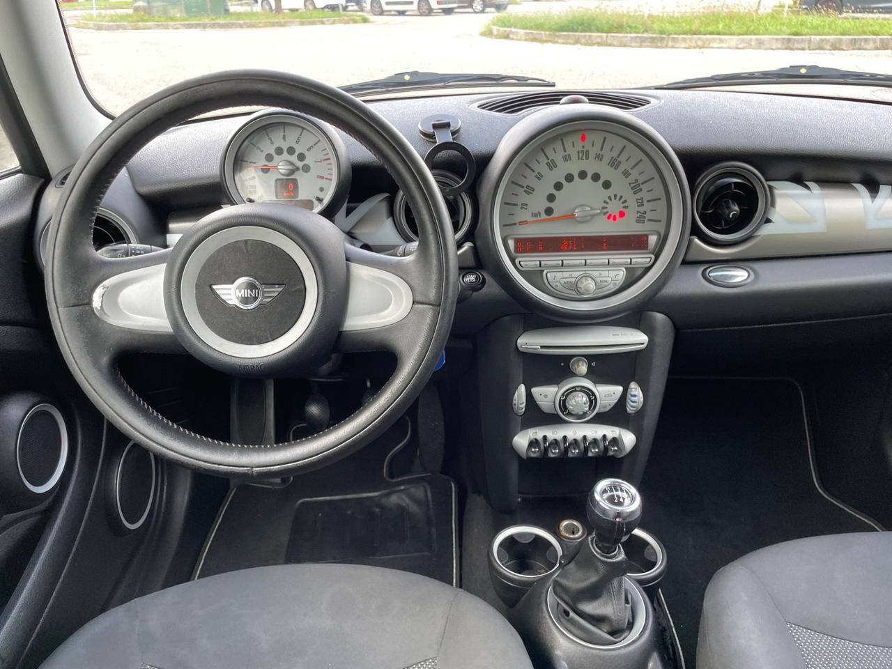 Mini 1.6 16V Cooper Pepper