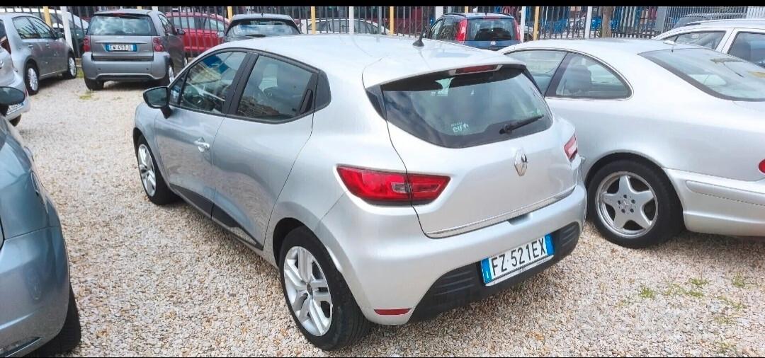Renault Clio 12/2019 unipro' euro 6 benz SUPERPROMO