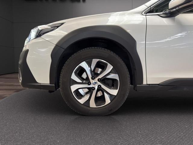 SUBARU OUTBACK 2.5i Lineartronic Premium