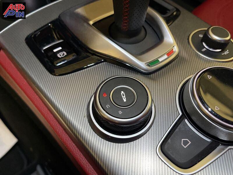 Alfa Romeo Stelvio 2.2 Turbodiesel 210 CV AT8 Q4 Veloce