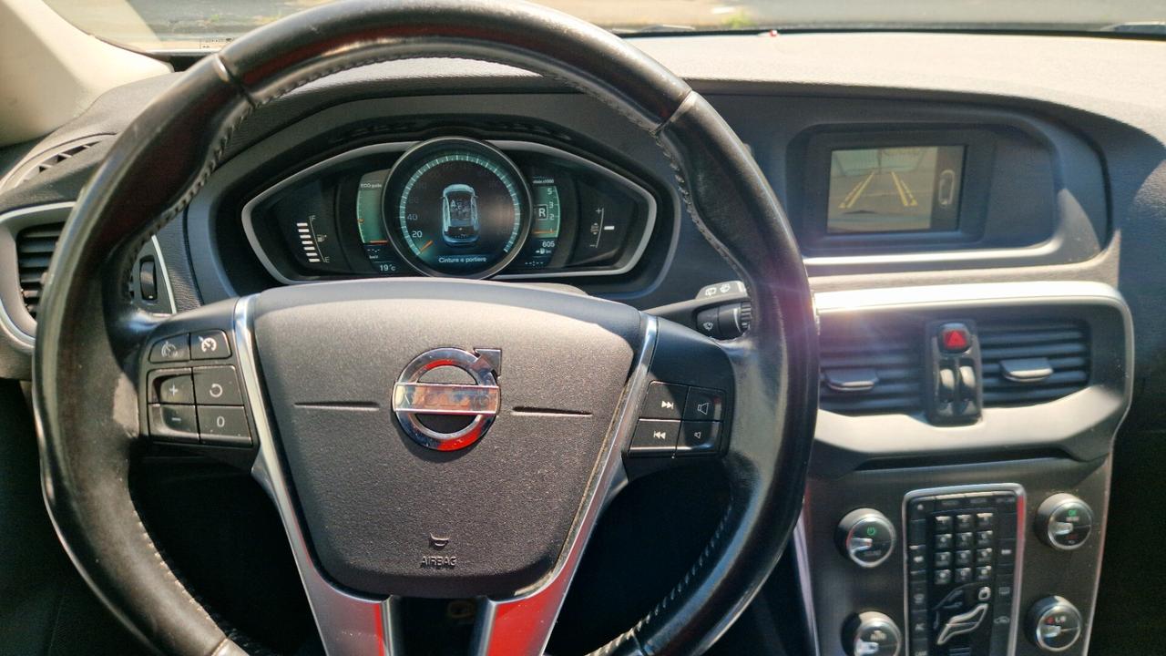 Volvo V40 D2 1.6 Diesel